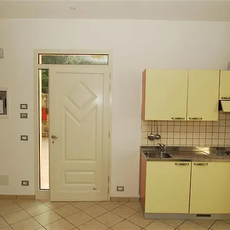 Aparthotel Rosemary Brenzone sul Garda