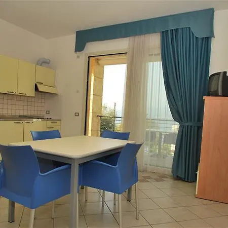 Rosemary 2* Brenzone sul Garda